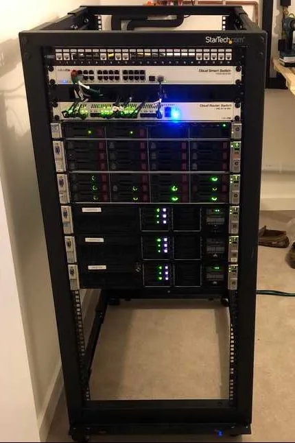 Startech rack